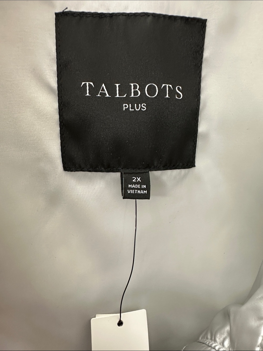 NWT Talbots Puffer Vest Silvertone Poly Down Zip Snap Closure Pockets Size 2X - Picture 4 of 9